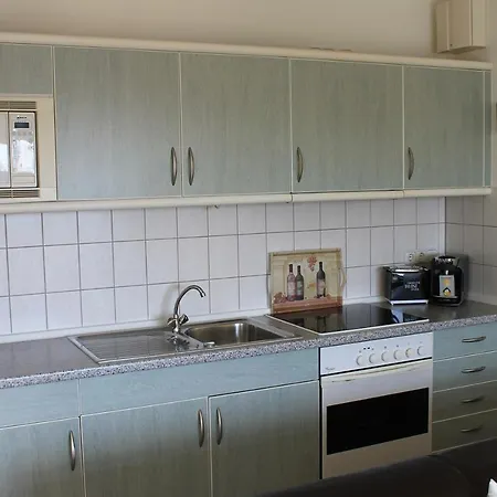 아파트 Wo 15 Im 2 Og Haus Stranddistel Zingst, Komfortable Fewo Fur 4 Pers Mit Wlan